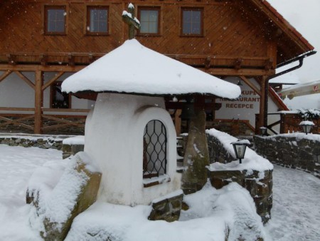 Zvonice.