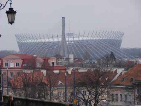 Stadion na EURO hned vedle centra.
