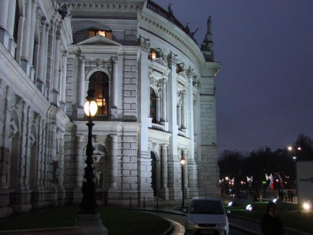 Opera.